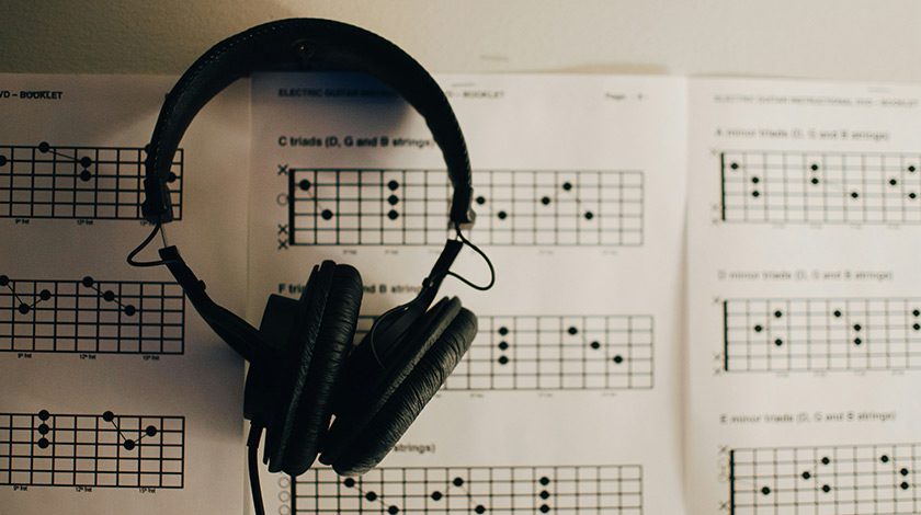 music headphones